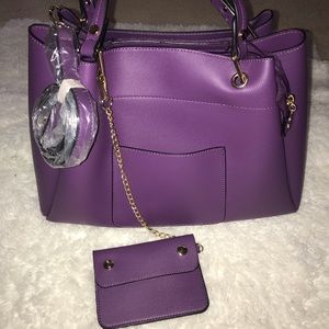 Purple purse by Eva Mendes